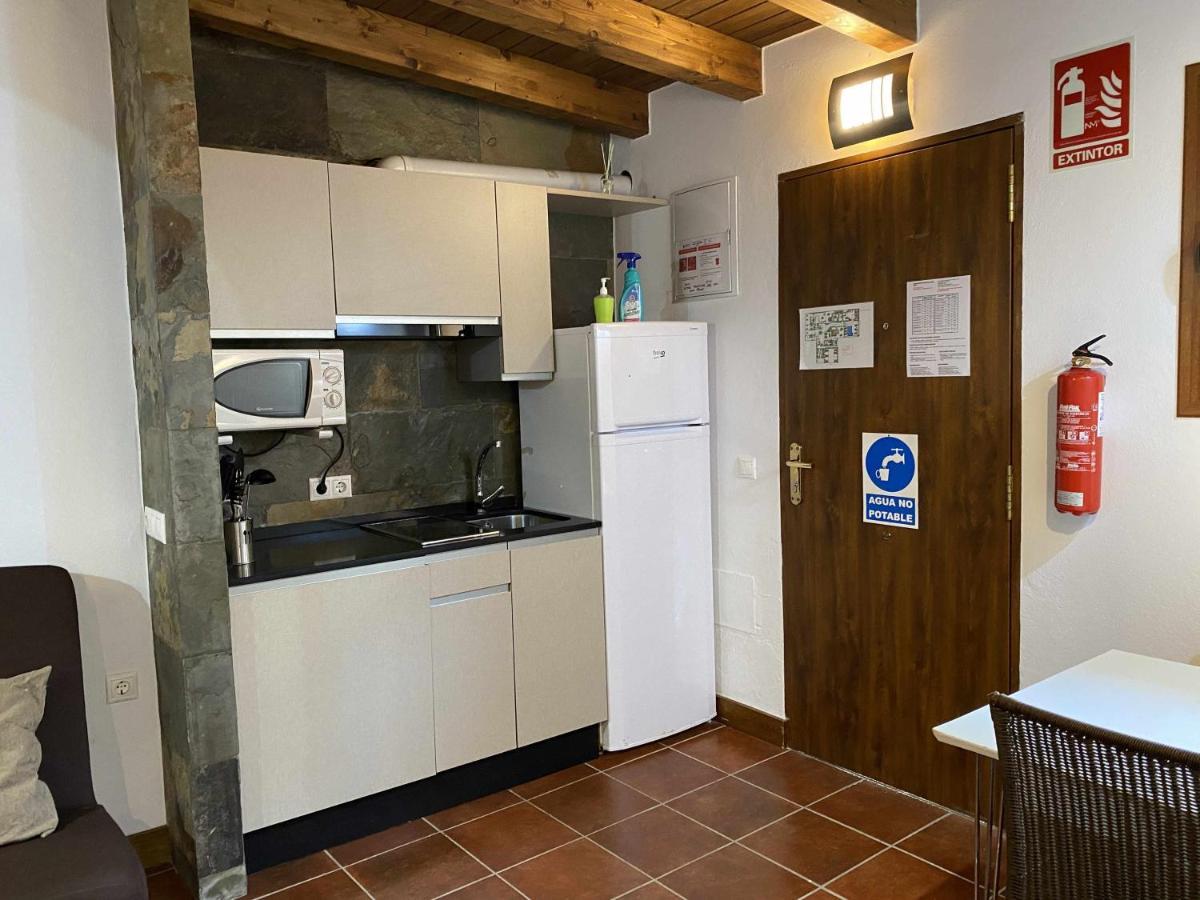 Estudio con jardincito privado barbacoa y piscina compartida para parejas Cádiz Exterior foto