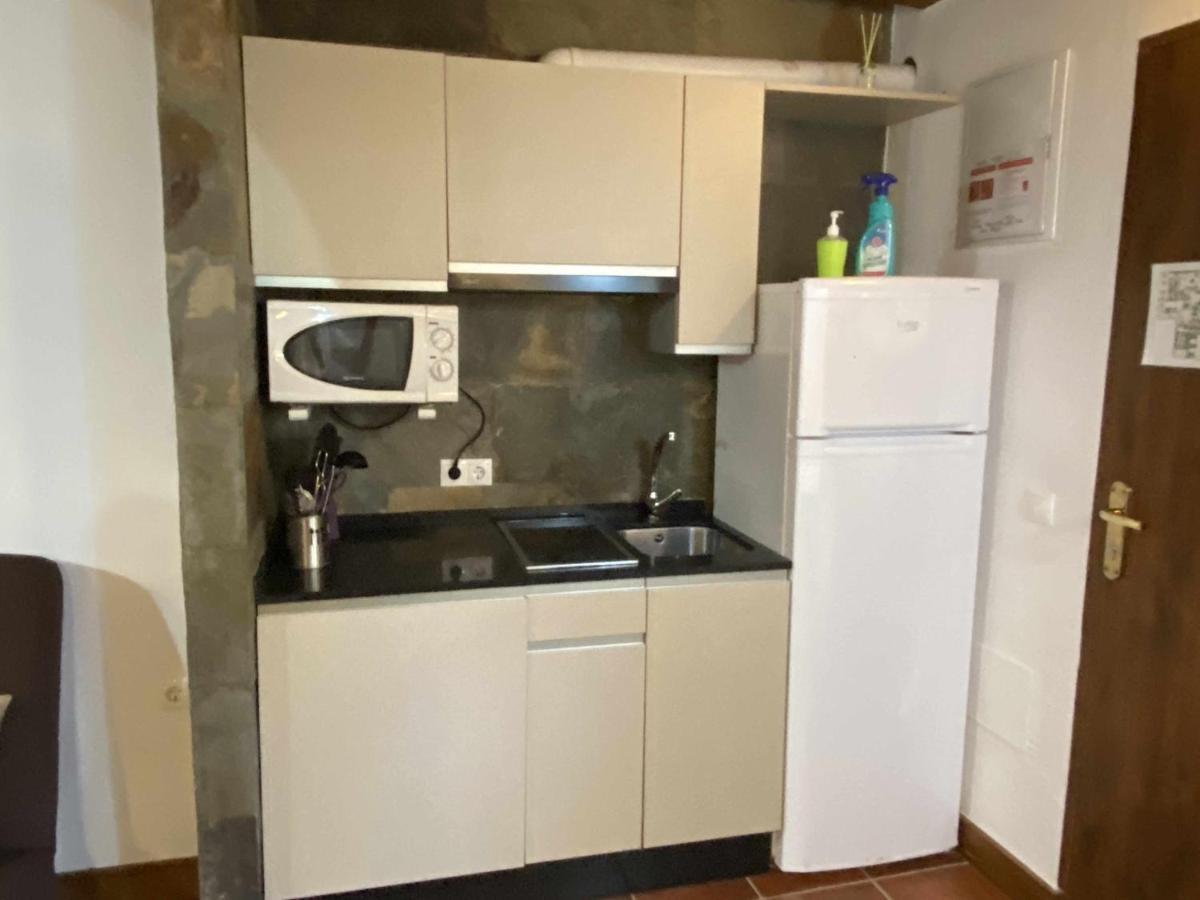 Estudio con jardincito privado barbacoa y piscina compartida para parejas Cádiz Exterior foto