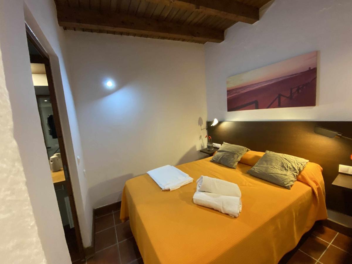 Estudio con jardincito privado barbacoa y piscina compartida para parejas Cádiz Exterior foto
